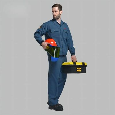 kupować Mundury robocze dla inżynierów elektryków z materiałem trudnopalnym zapewniającym ochronę przed łukiem elektrycznym, standard NFPA 70E, lekkie i wygodne produkcja online