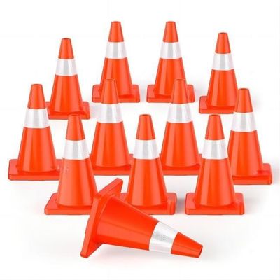 kupować 18-calowe 28-calowe stożki bezpieczeństwa ruchu z PCV Bezpieczne Trwałe na parkingu na podjeździe produkcja online