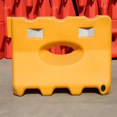 kupować Bezpieczeństwo Tymczasowe bariery drogowe z tworzywa sztucznego PE dla bezpieczeństwa na drogach 1300X650X200X400mm produkcja online